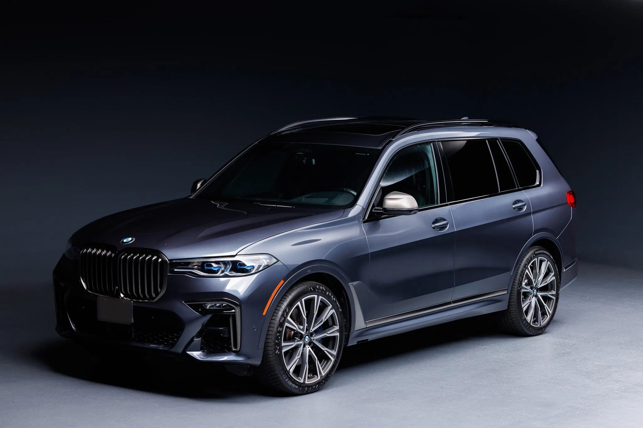 2020 BMW X7 M50i